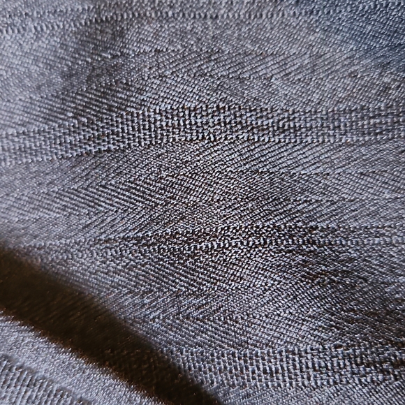 Women's Suit - Picture 3 of 5